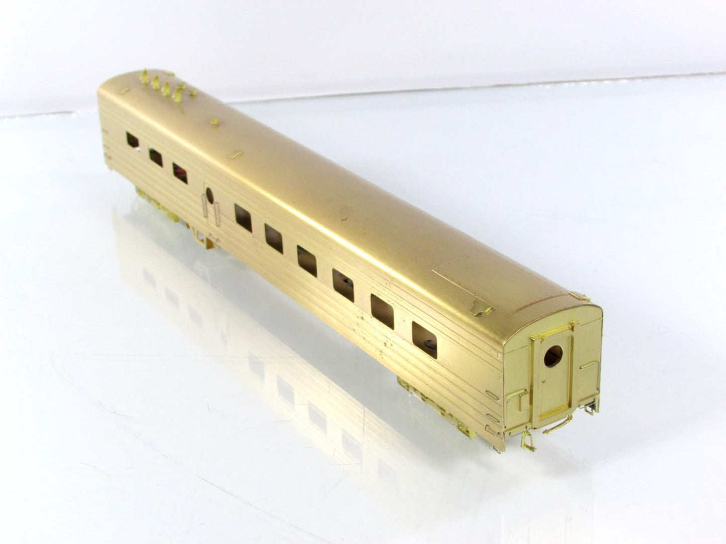 HO Scale BRASS **MILWAUKEE HIAWATHA** Dining Car #113-114, 1942 Ver. - by Palace