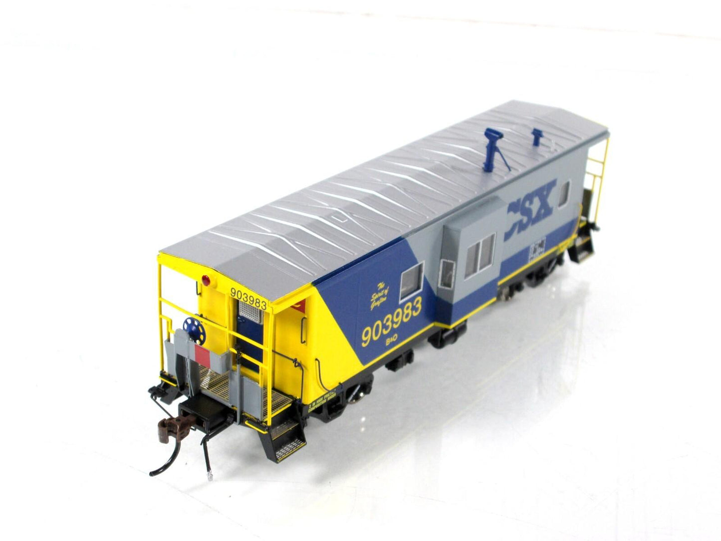 HO Scale **CSX Spirit Of Grafton** Bay Window Caboose #903983 - Athearn, DCC LED