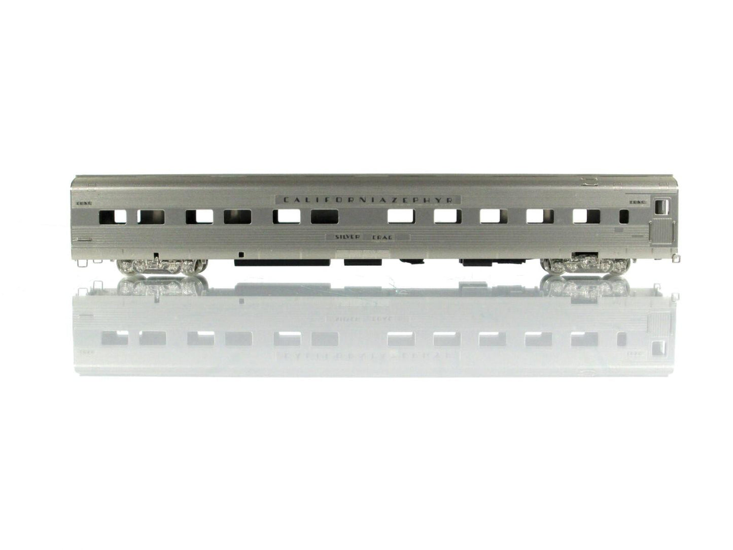 N Scale BRASS ***CB&Q - CALIFORNIA ZEPHYR*** Silver Crag Sleeper -- Oriental 429