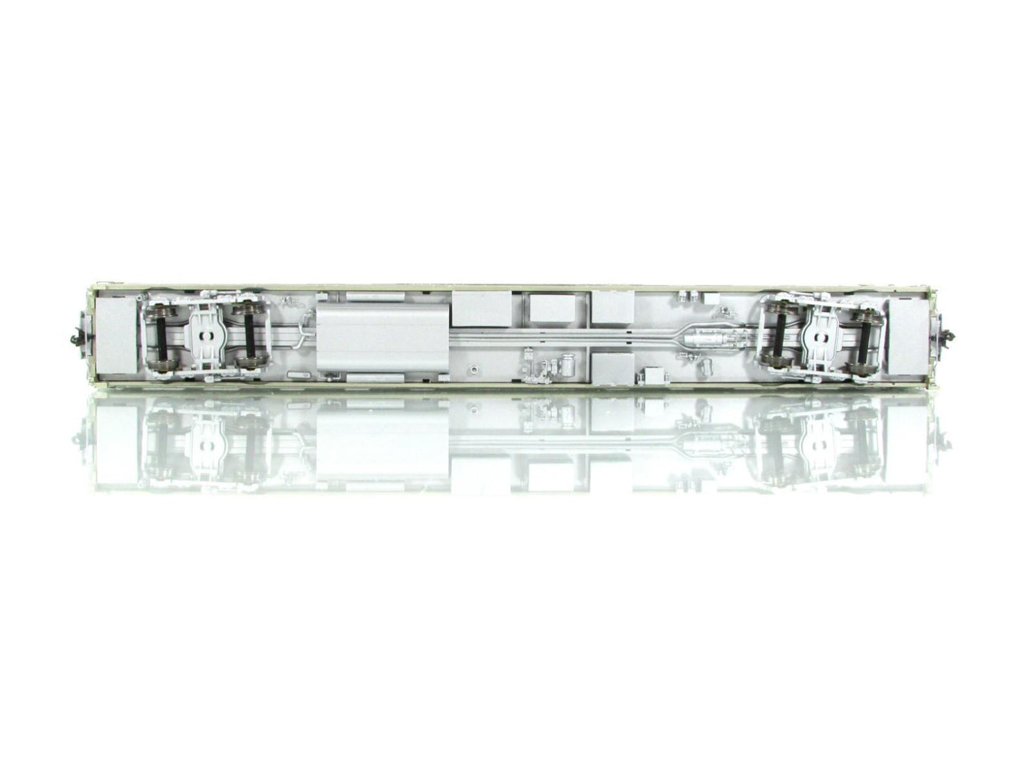 HO Scale ***WP CA ZEPHYR*** SILVER POPLAR Sleeper #872 -- Broadway 1521, Lighted
