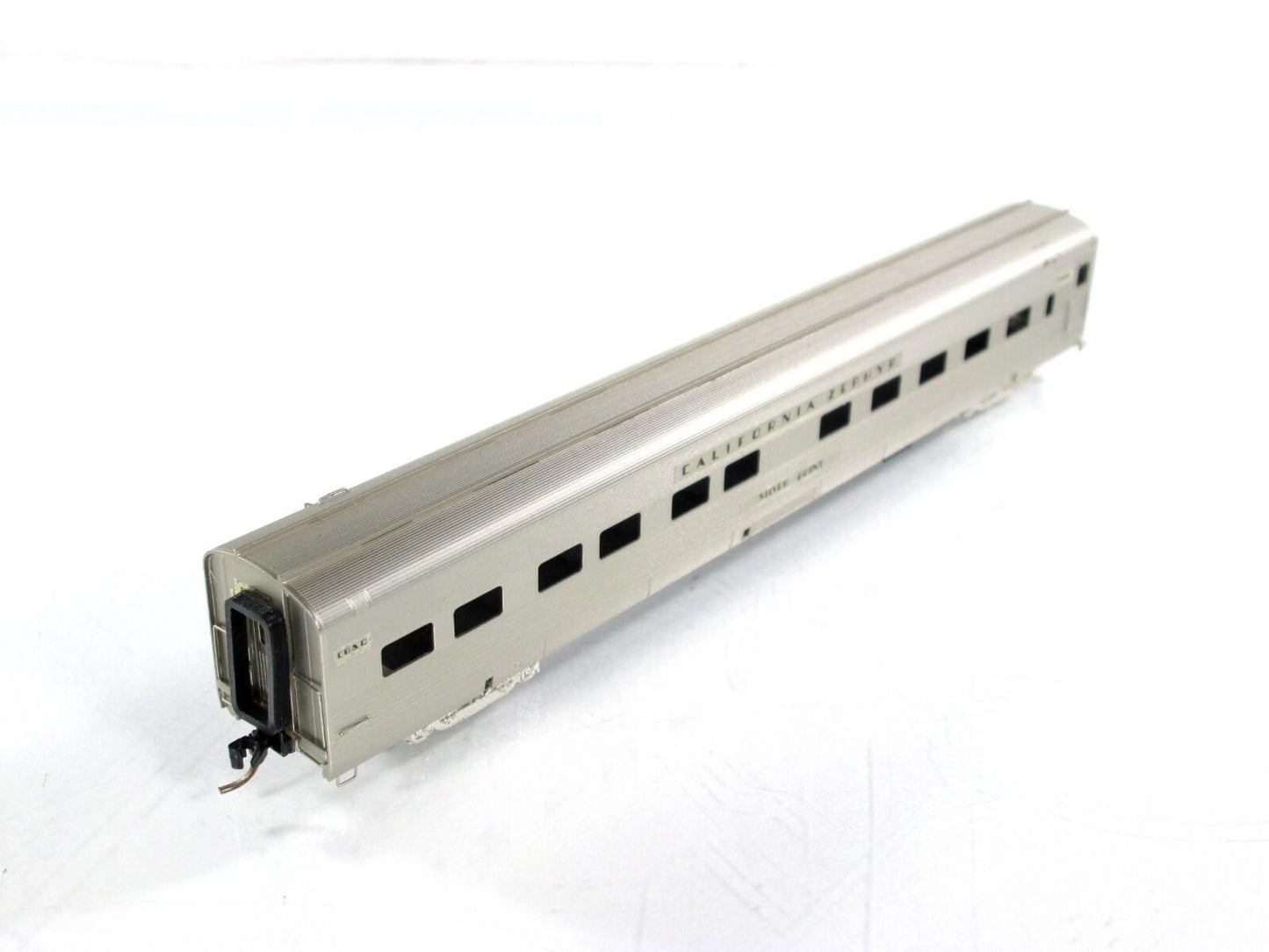 N Scale BRASS **CB&Q - ZEPHYR** Silver Point Sleeper - Oriental 423, Knuckle Cpl