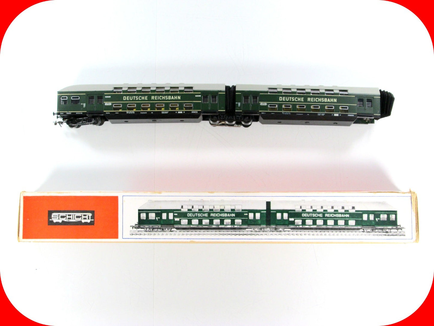 HO Scale **DEUTSCHE REICHSBAHN** Articulated German Passenger Car - Schicht 5131