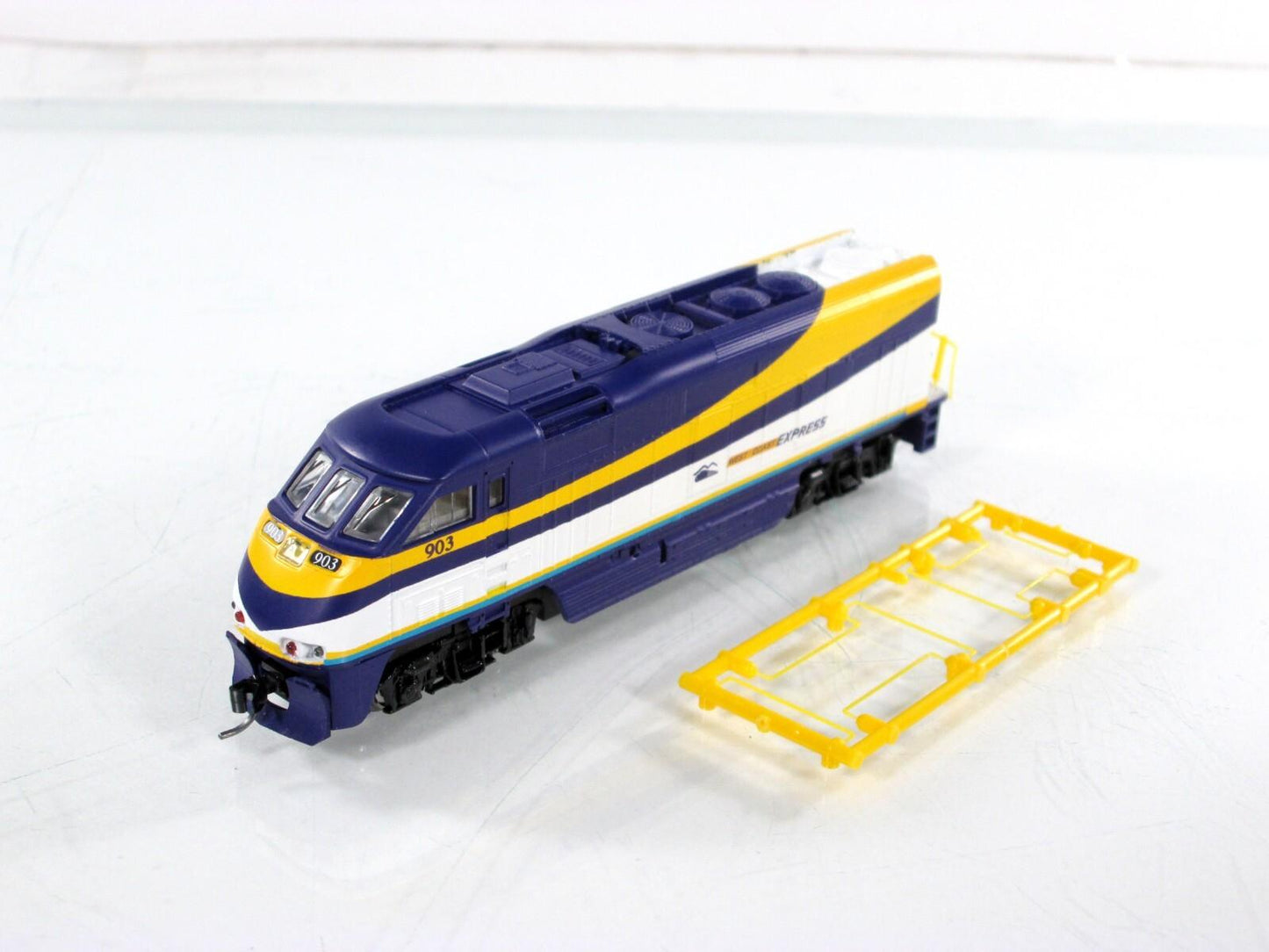 N Scale ***WEST COAST EXPRESS** F59PHI Locomotive #903 -Athearn 10018, DCC Ready