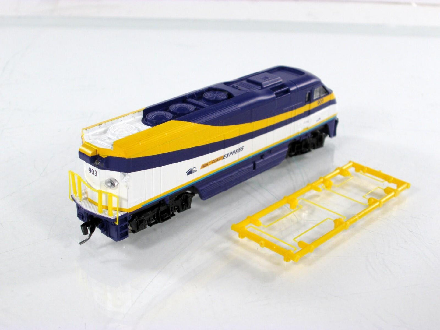 N Scale ***WEST COAST EXPRESS** F59PHI Locomotive #903 -Athearn 10018, DCC Ready