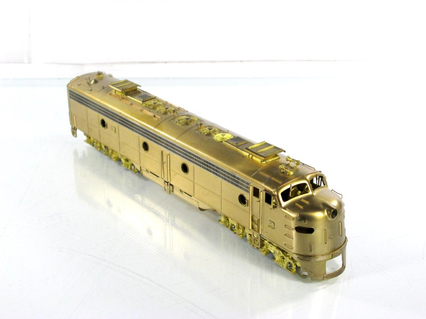 HO Scale BRASS **UNION PACIFIC** EMD E9A 2400HP Locomotive - Oriental Samhongsa