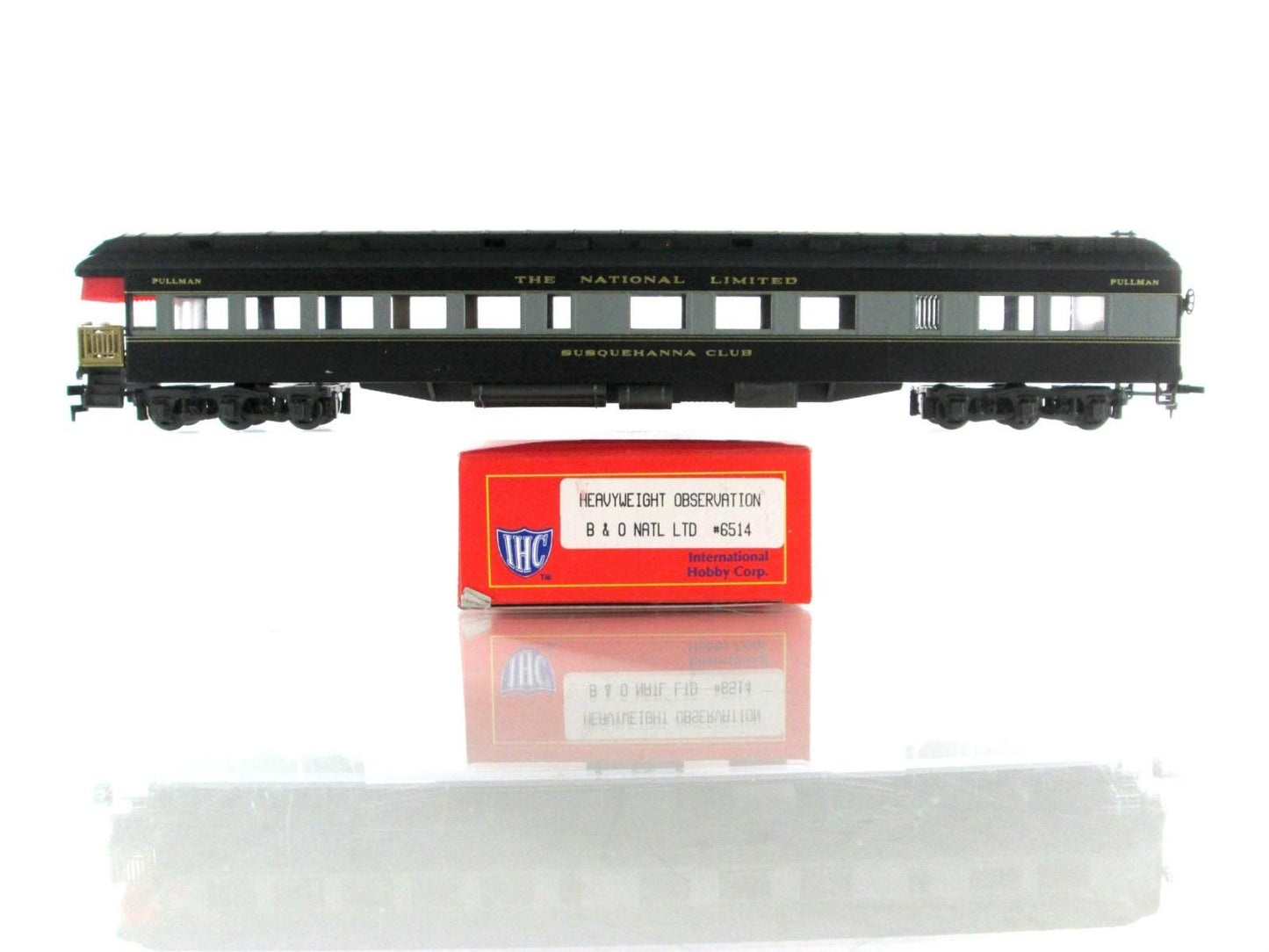 HO Scale ***B&O - NATIONAL LIMITED*** Heavyweight Passenger 8-Car Set - IHC 9102