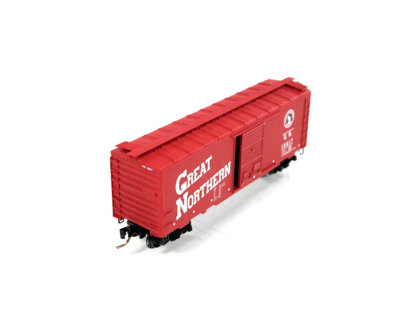 N Scale ***GREAT NORTHERN*** CIRCUS 40' Box Car, GN 19617 --- Micro Trains 20186