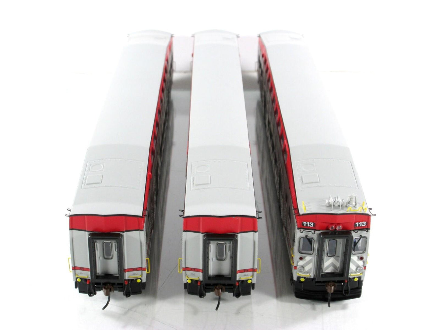 HO Scale ***CALTRAIN*** Bombardier Passenger Set #113, 219, 227 -- Athearn 25990