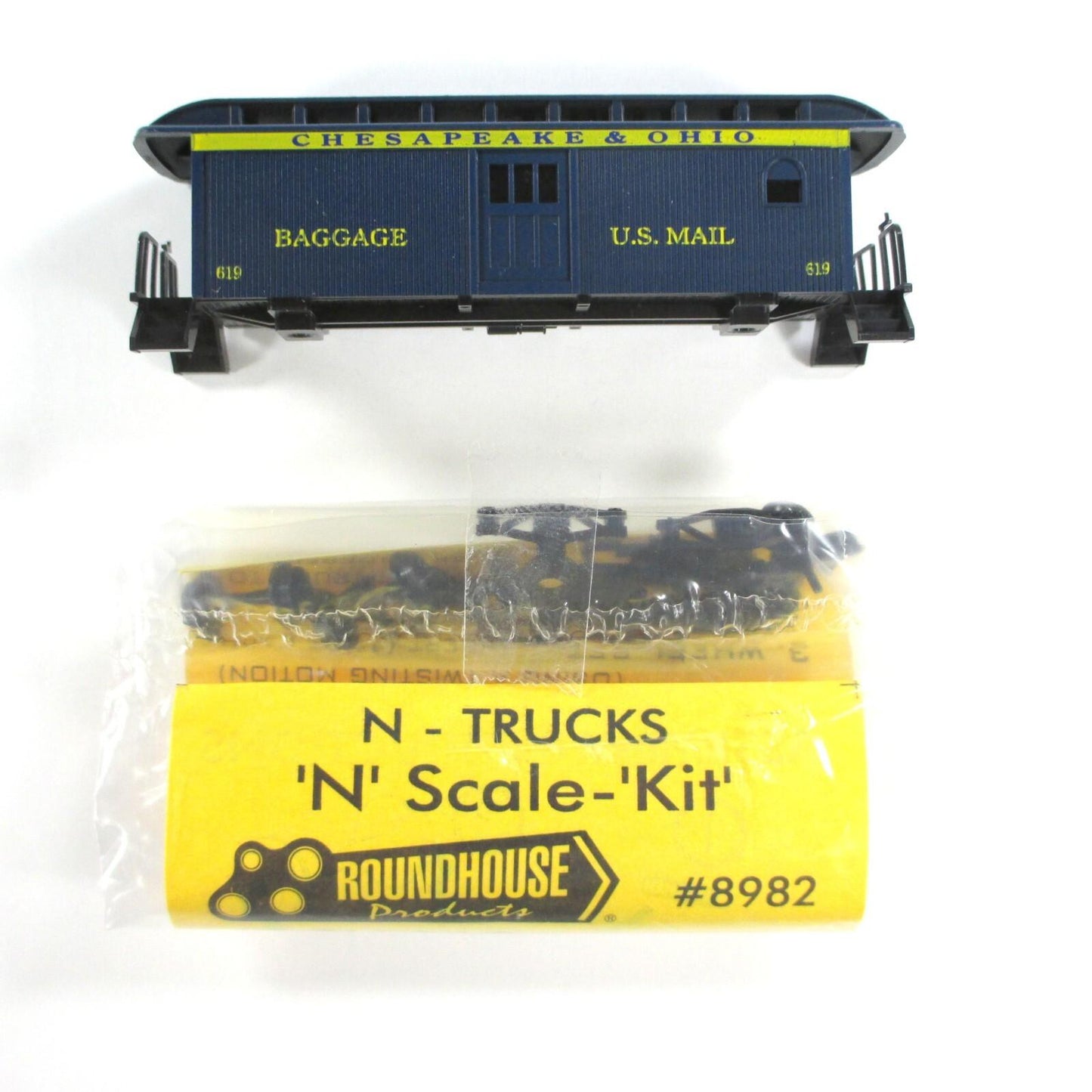 N Scale ***CHESAPEAKE & OHIO*** Overton Old-Time Passenger 4-Pack --- Roundhouse