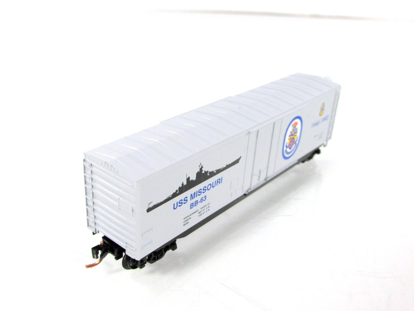 N Scale **WWII USS MISSOURI BATTLESHIP** Box Car, BB-63 -- Micro Trains 03800401