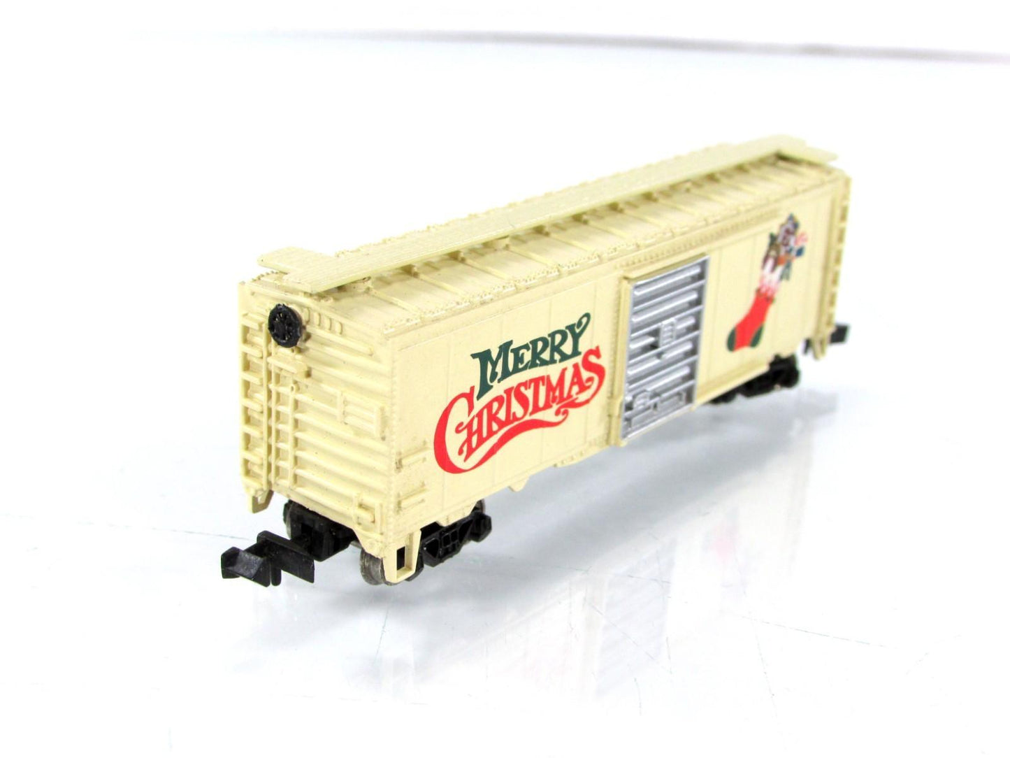 N Scale ***MERRY CHRISTMAS*** 40' Yuletide Special Box Car ------ Bachmann 24011