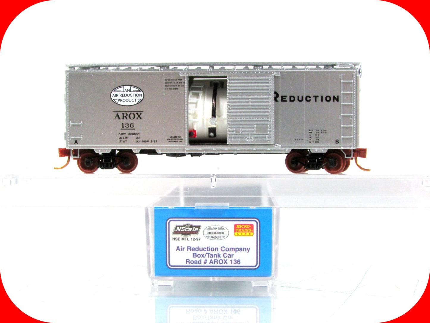 N Scale ****AIRCO*** 40' Box / Tank Car, AROX 136 --- Micro Trains NSE MTL 12-97