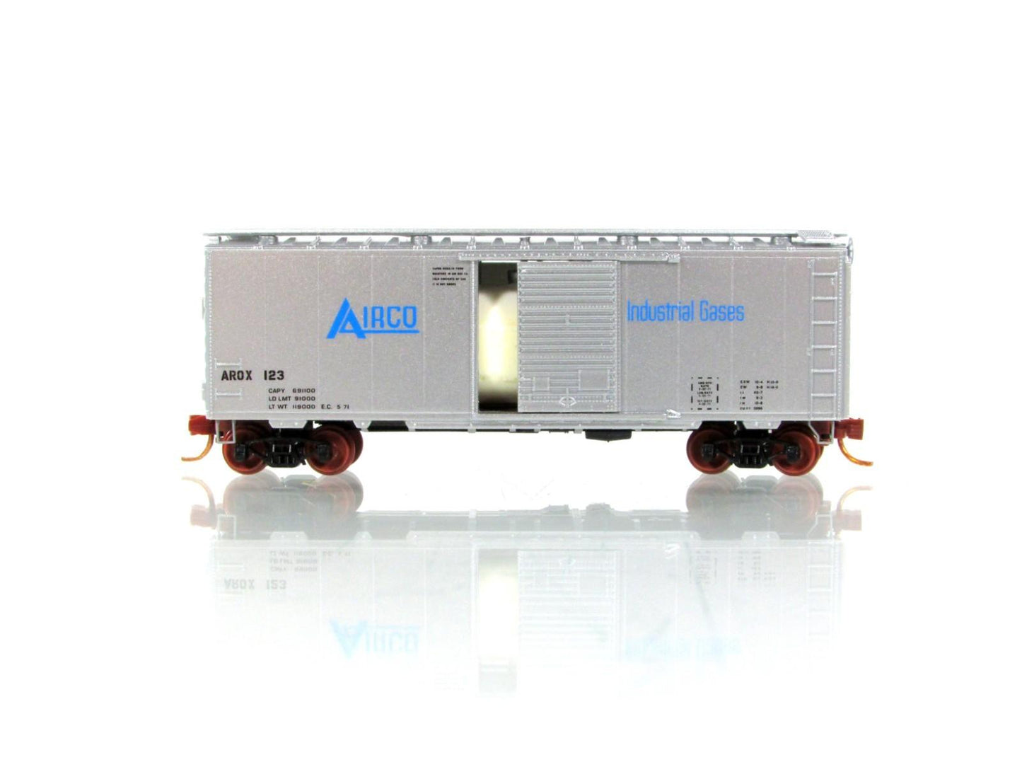 N Scale ****AIRCO*** 40' Box / Tank Car, AROX 123 --- Micro Trains NSE MTL 12-96