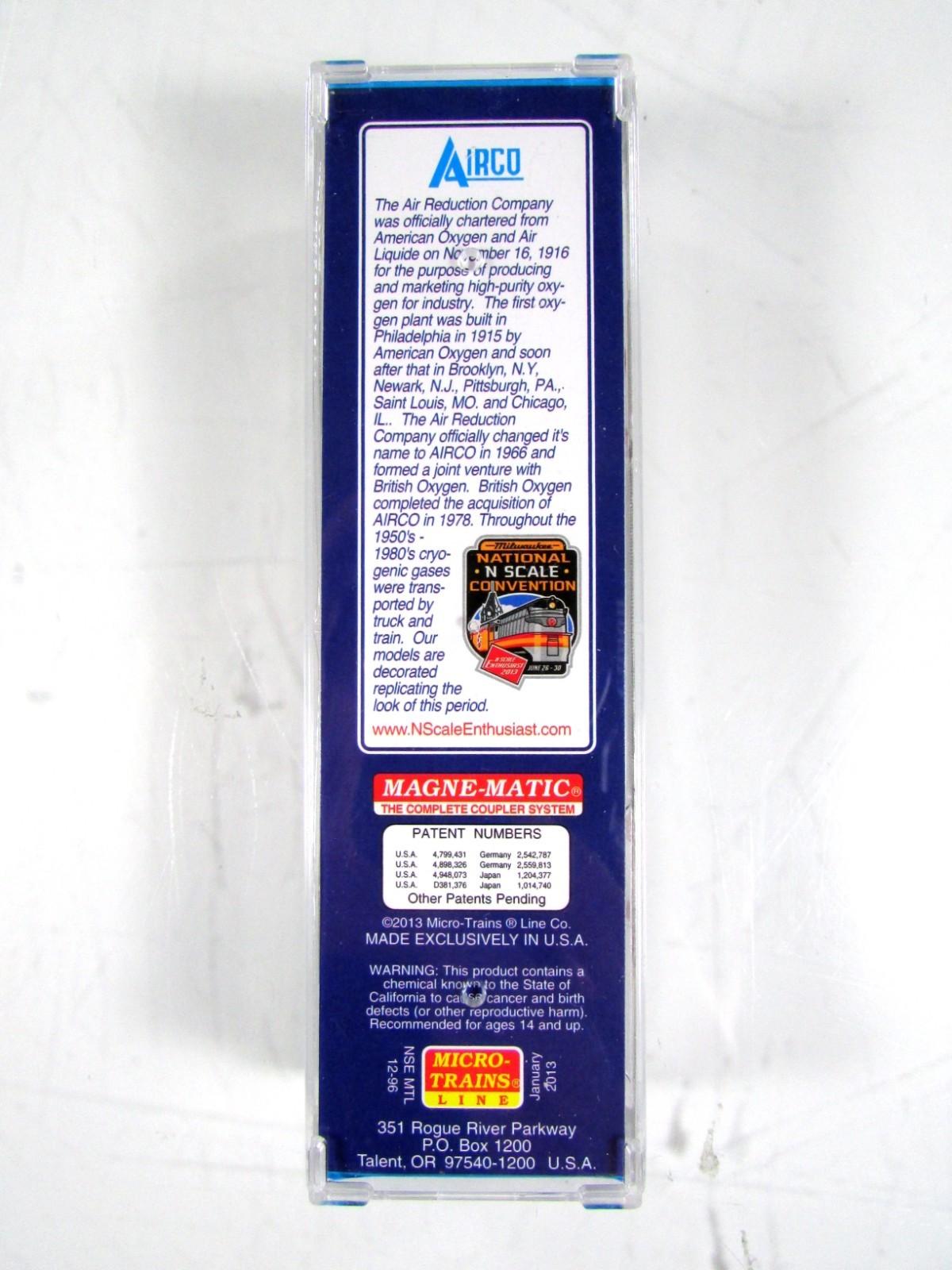 N Scale ****AIRCO*** 40' Box / Tank Car, AROX 123 --- Micro Trains NSE MTL 12-96
