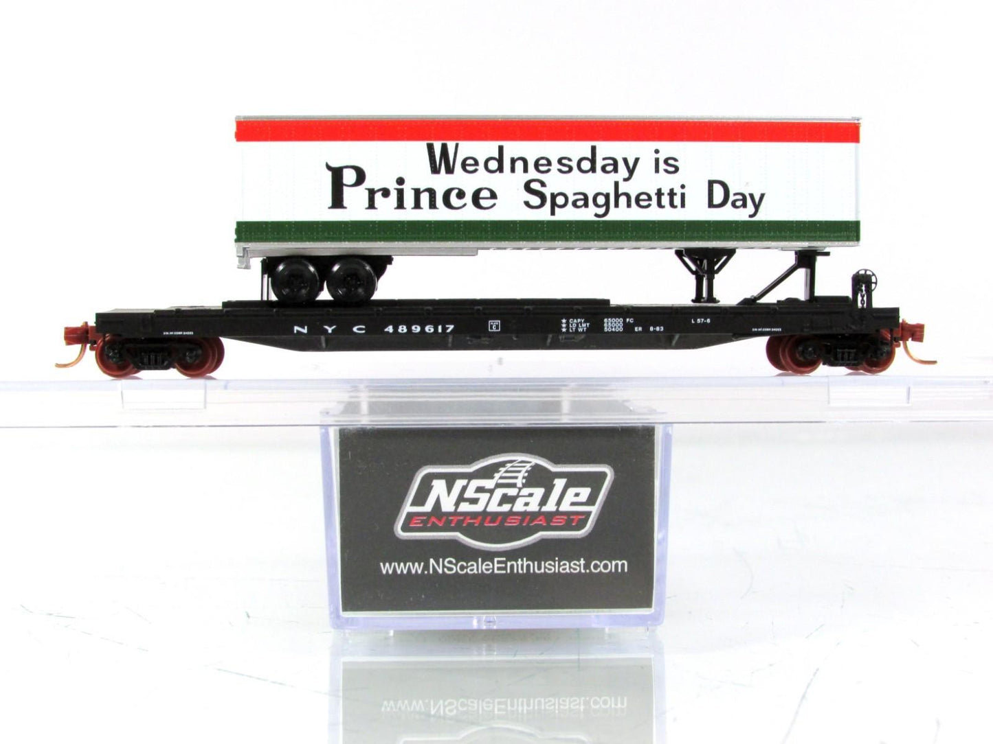 N Scale **PRINCE SPAGHETTI DAY** Trailer on NYC Flat car -- Micro Trains Special