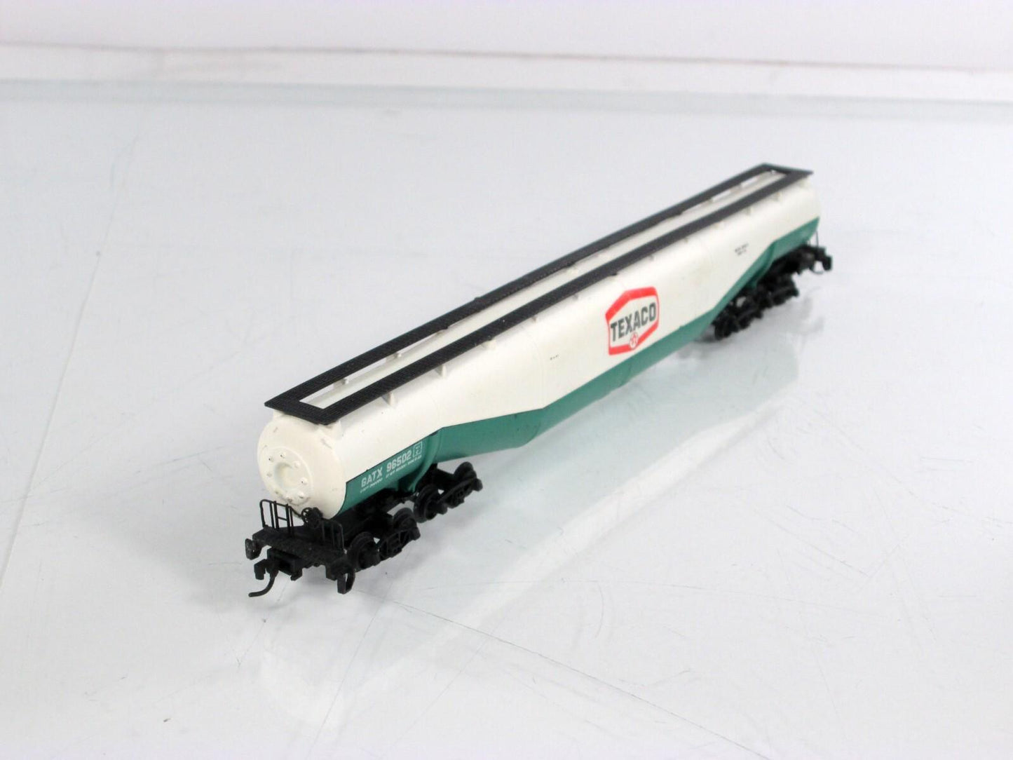 N Scale **TEXACO** 94' Jumbo Tanker, GATX 96502  -Atlas 3112, Micro Trains Cplrs