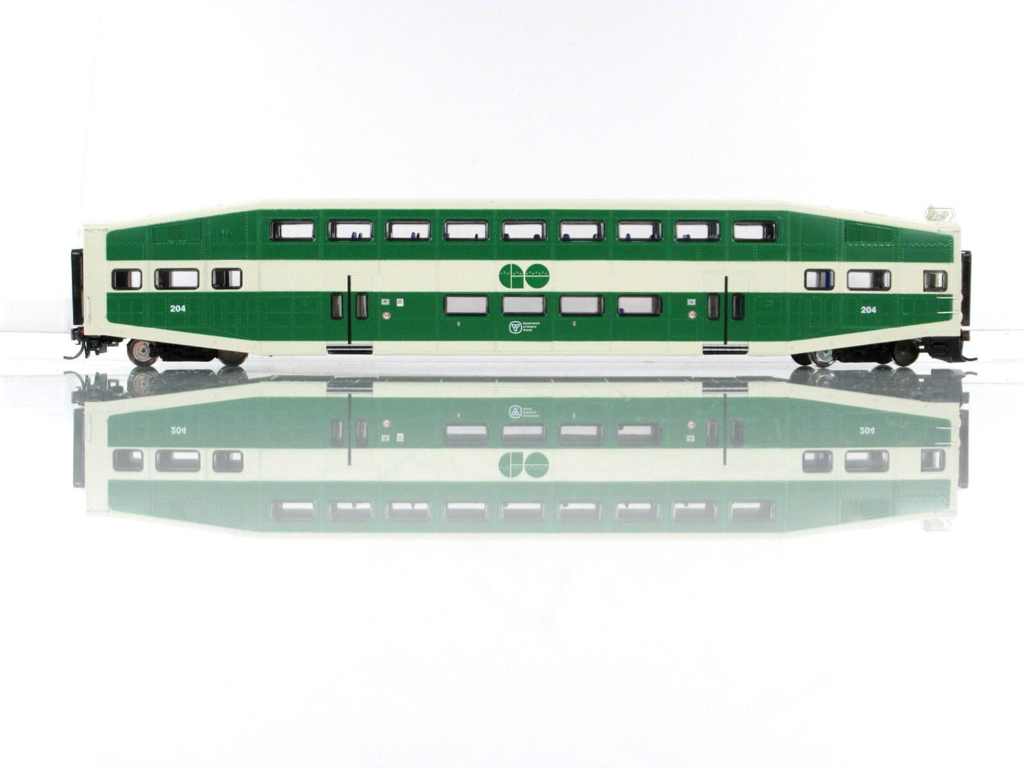 HO Scale **GO TRANSIT** Bombardier Passenger Control Car #204 - Athearn ATH25525