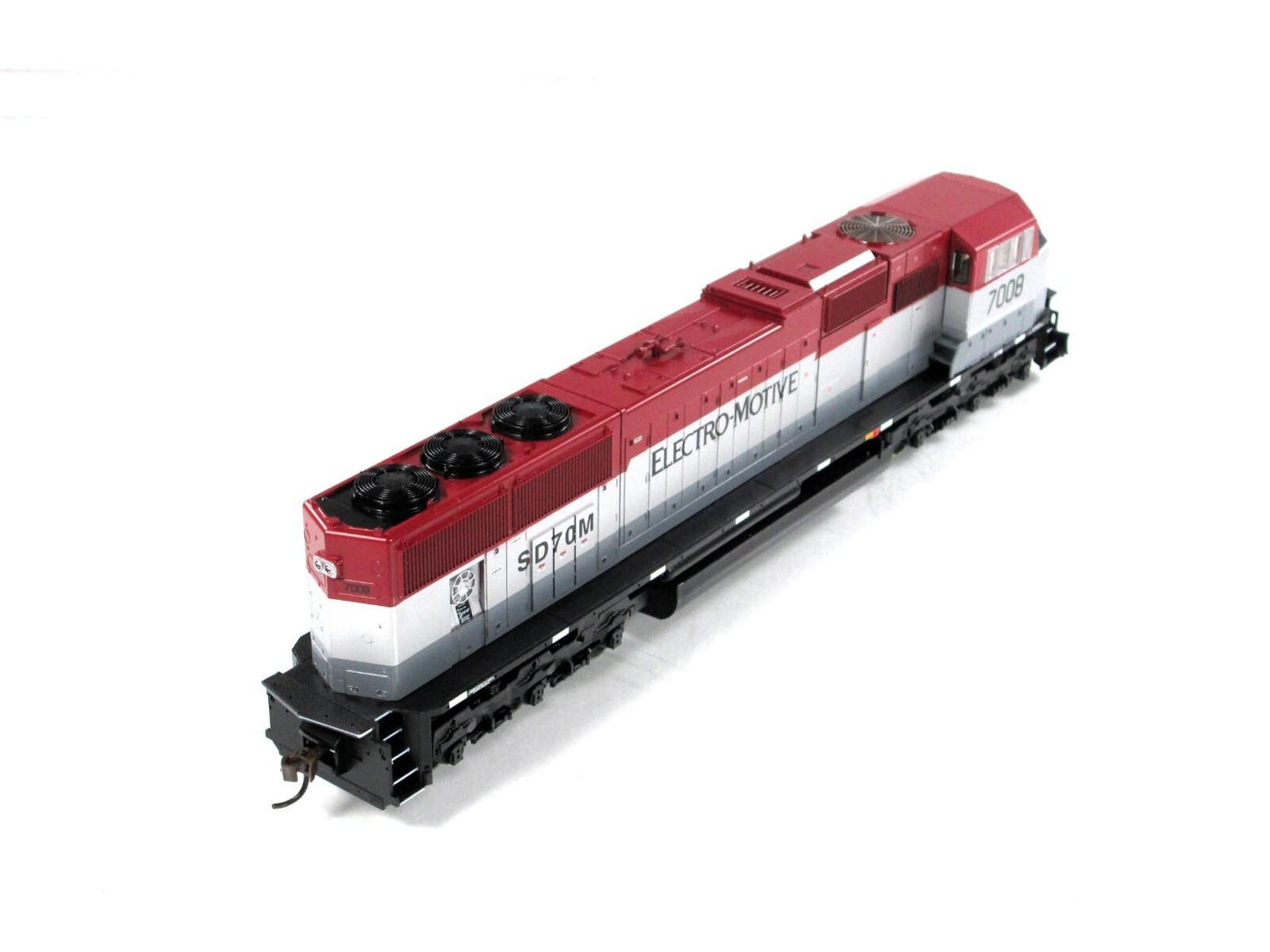 HO Scale **ELECTRO-MOTIVE** SD70M Demonstrator #7008 -- Athearn G6122, DCC Ready