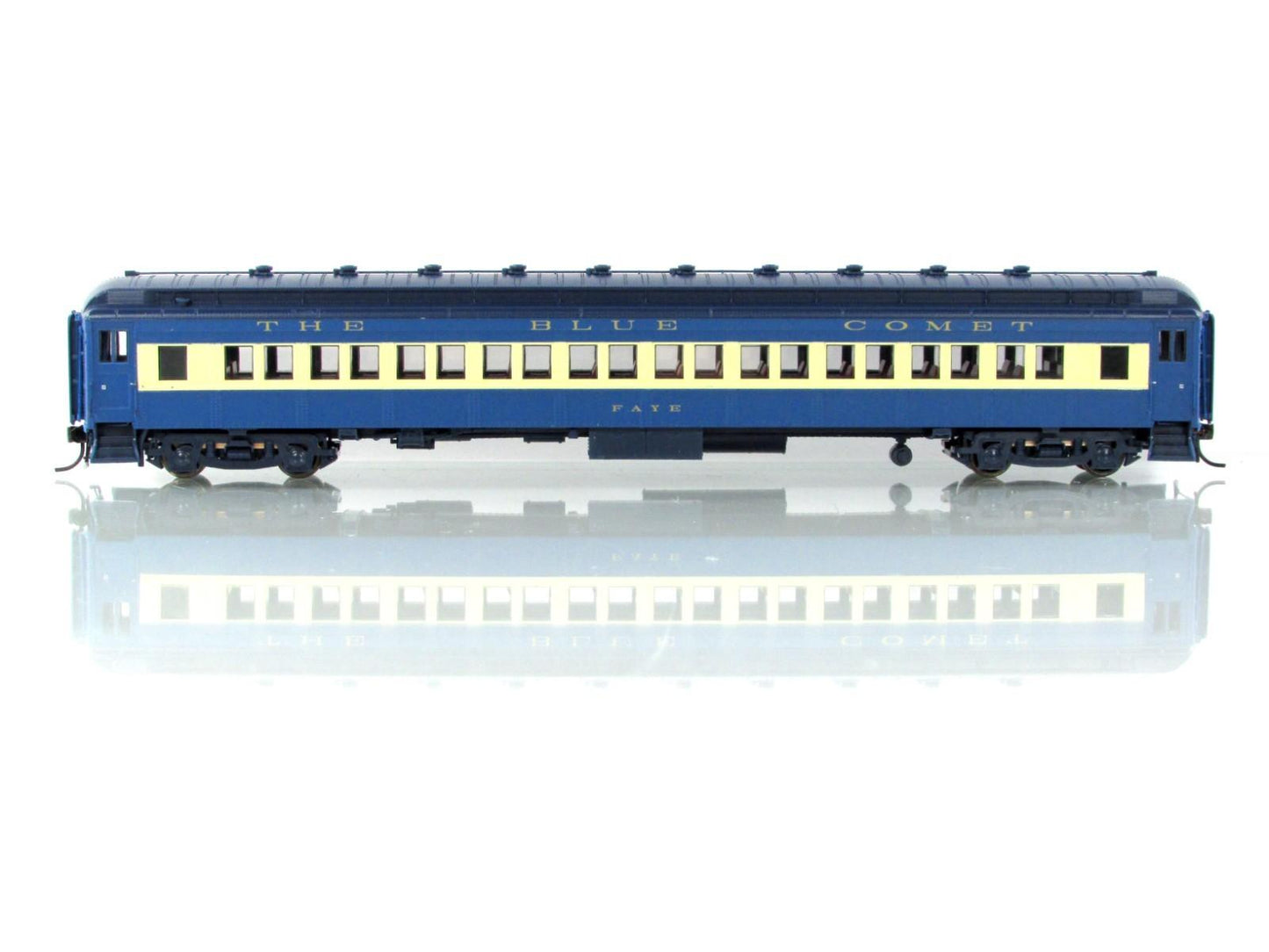 HO Scale ***CNJ BLUE COMET*** 80' Coach *FAYE* --------- Broadway 6437, Lighted