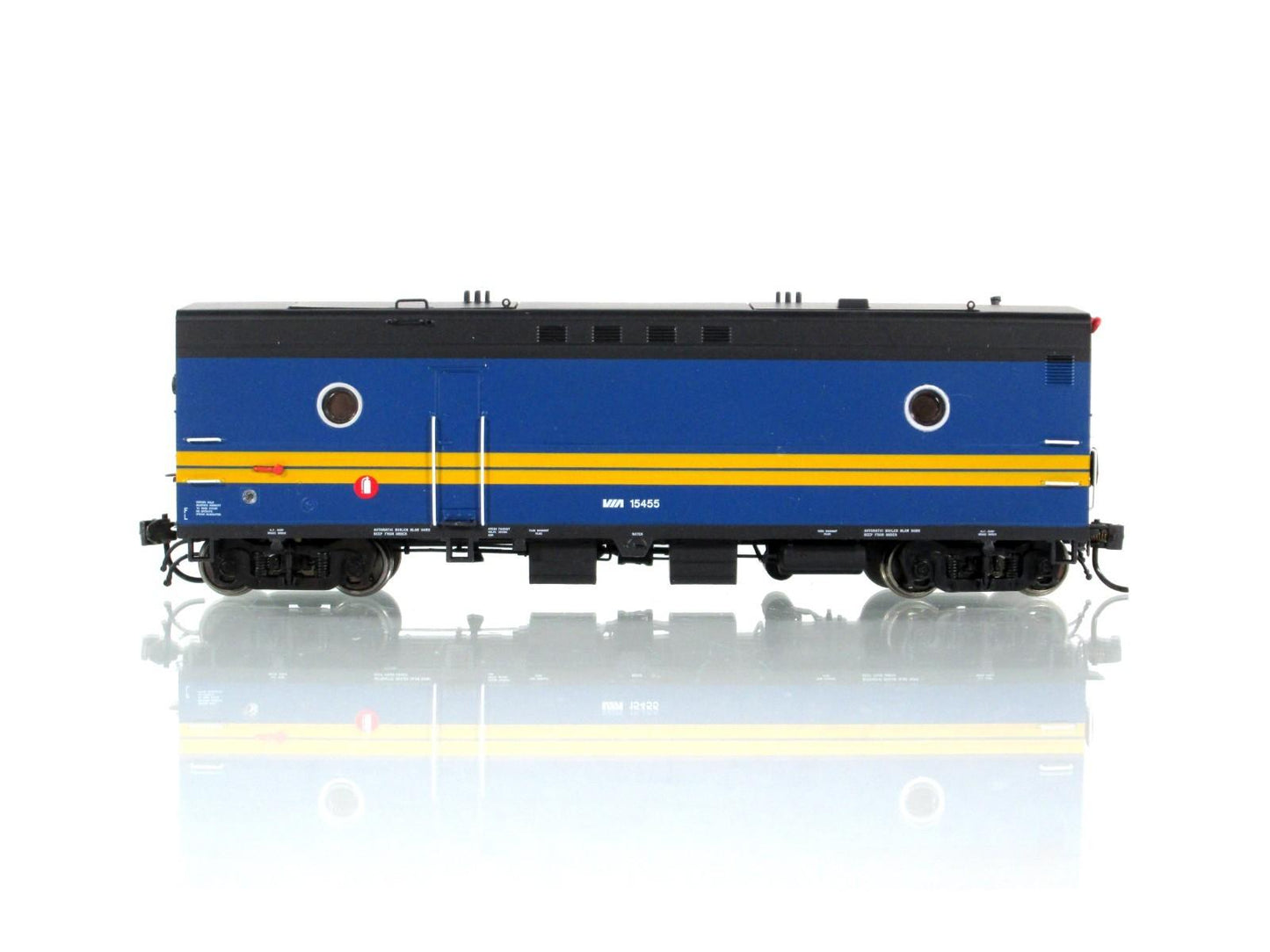 HO Scale ***VIA RAIL CANADA*** Steam Generator #15455 - Rapido 107100