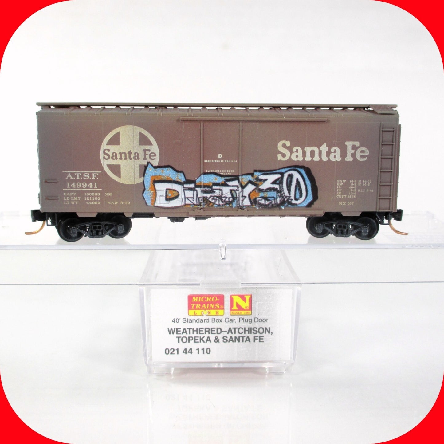 N Scale **SANTA FE** Weathered Graffiti Box Car, #149941 -Micro Trains 02144110