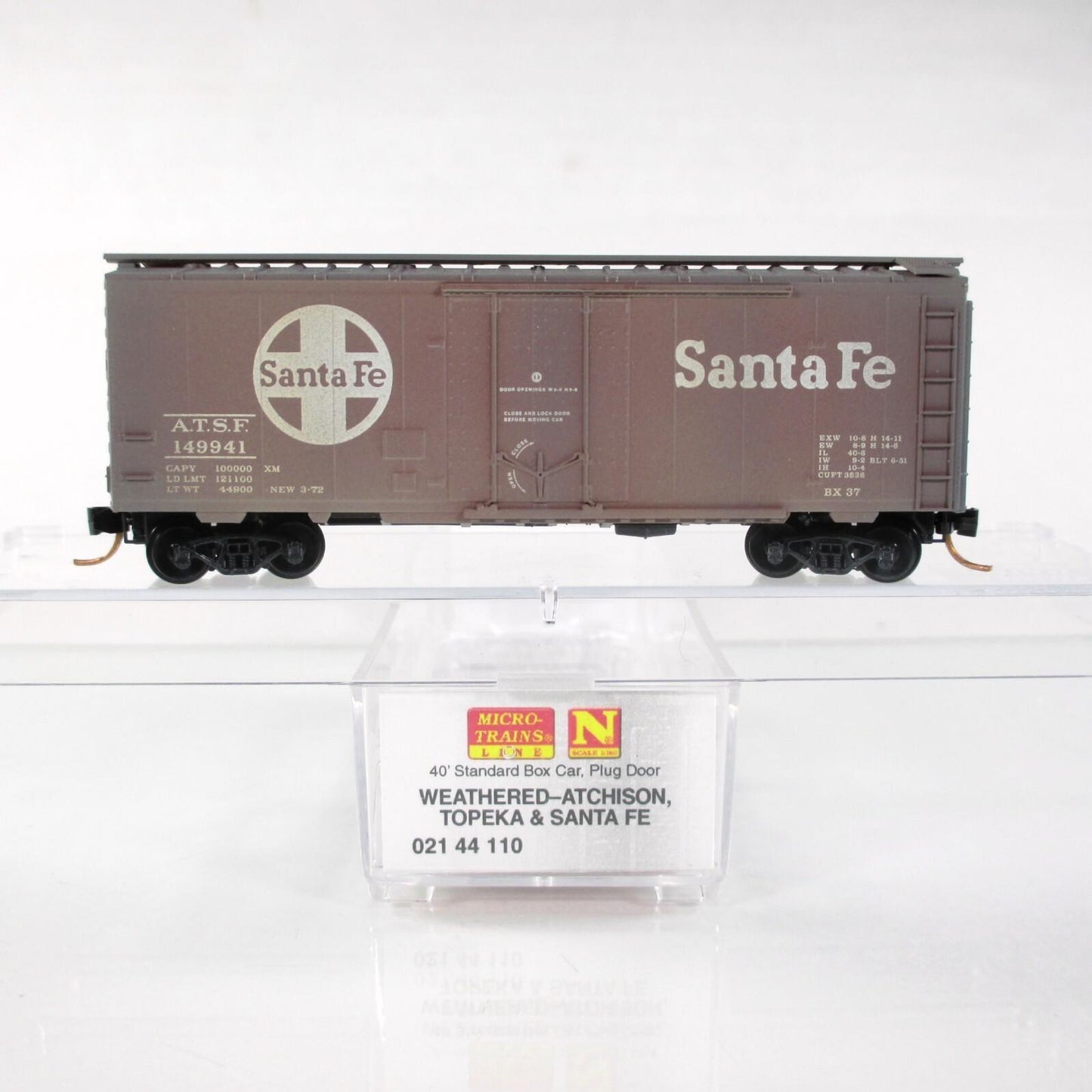 N Scale **SANTA FE** Weathered Graffiti Box Car, #149941 -Micro Trains 02144110