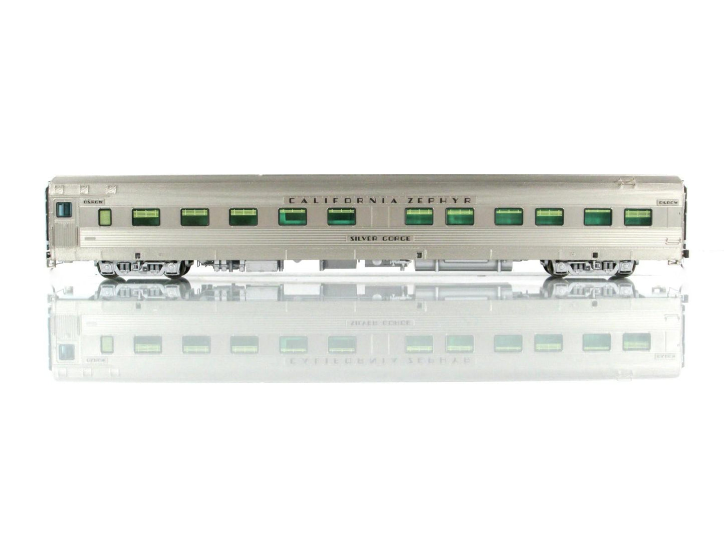 HO Scale ***DRGW CA ZEPHYR*** SILVER GORGE Sleeper 1132 - Broadway 519, Lighted