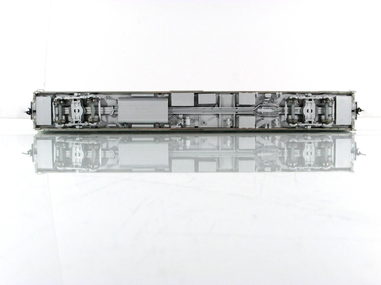 HO Scale ***DRGW CA ZEPHYR*** SILVER GORGE Sleeper 1132 - Broadway 519, Lighted