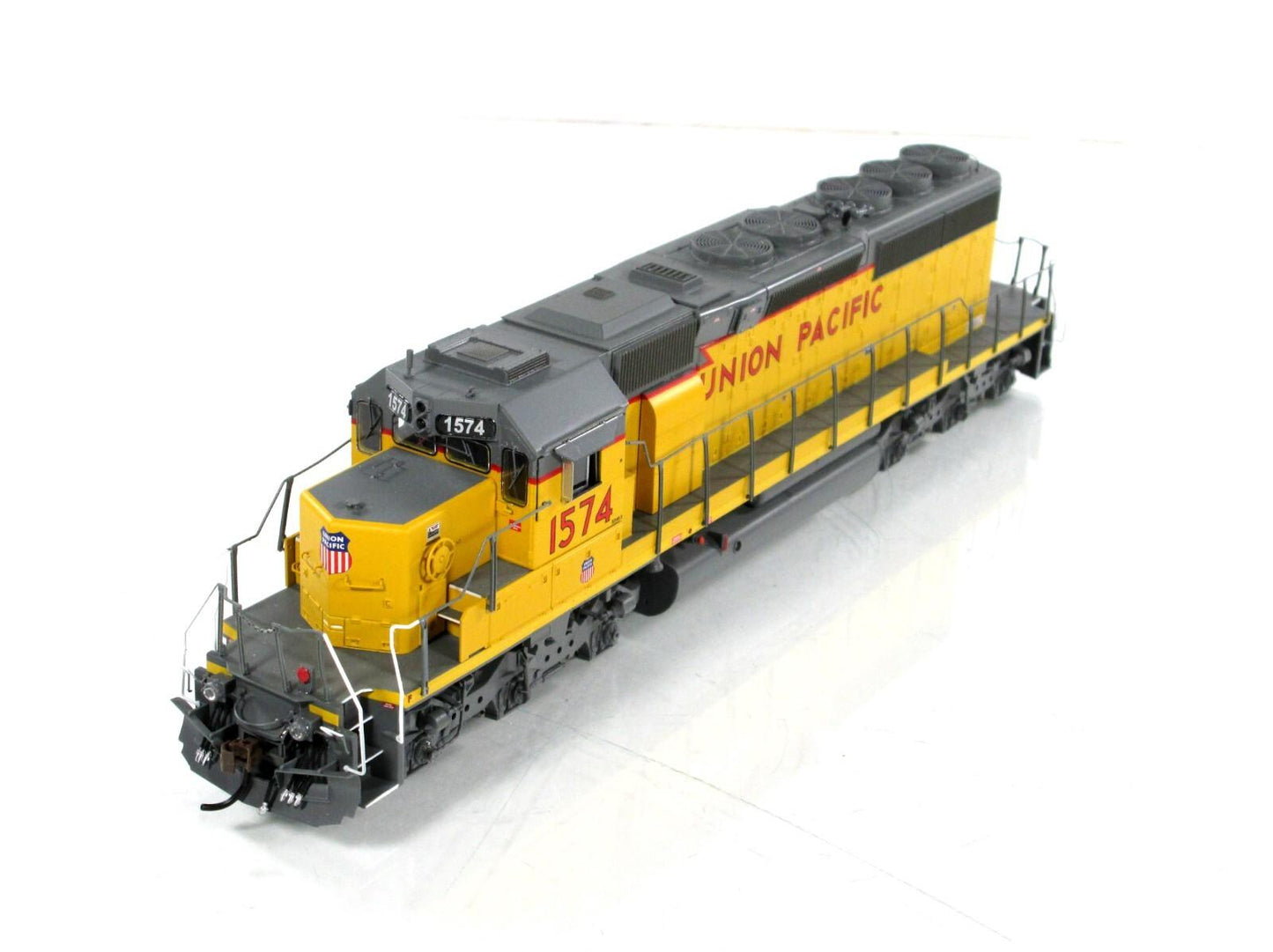 HO Scale **UNION PACIFIC** SD40-2 Locomotive #1574 - Athearn ATH72100, DCC Sound