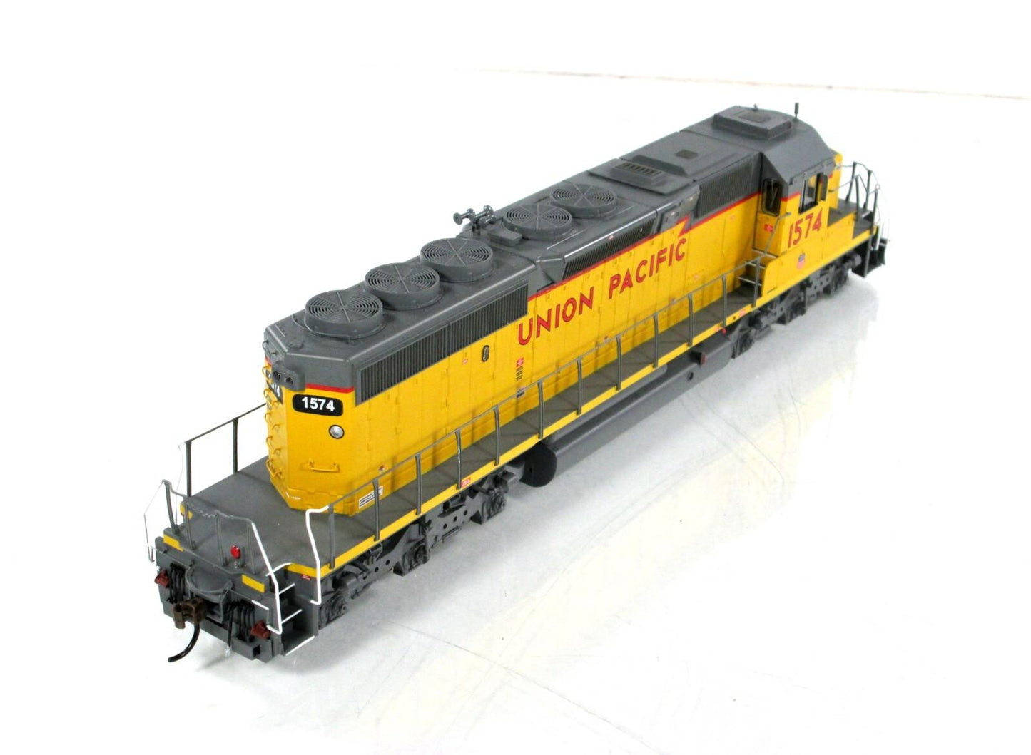 HO Scale **UNION PACIFIC** SD40-2 Locomotive #1574 - Athearn ATH72100, DCC Sound