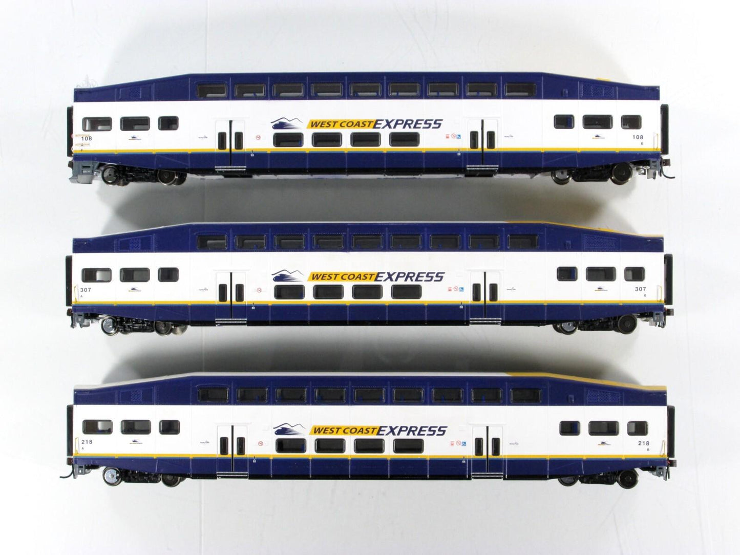 HO Scale **WEST COAST EXPRESS** Bombardier Coach, Control Car Set - Athearn 2584