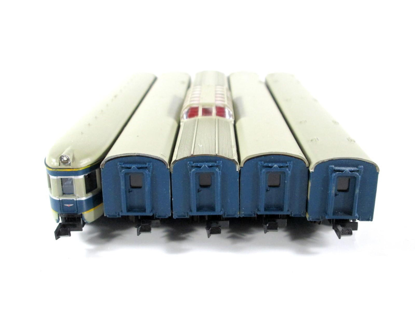 N Scale ***MISSOURI PACIFIC*** Lightweight Passenger 5-Car Set -- Con-Cor 004030