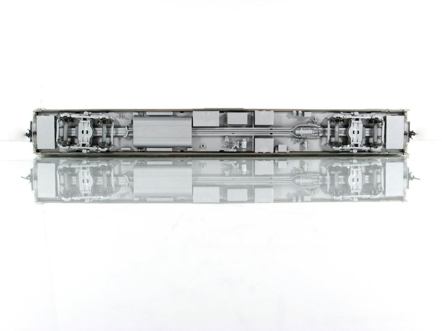 HO Scale ***DRGW CA ZEPHYR*** SILVER ASPEN Sleeper 1120 - Broadway 520, Lighted