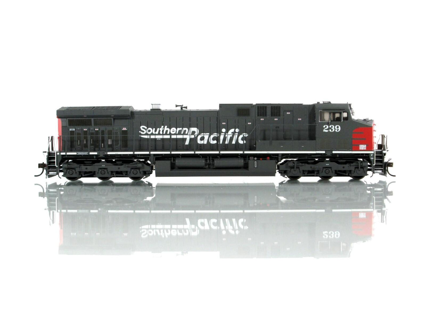 HO Scale **SOUTHERN PACIFIC** AC4400CW #239 - Athearn G31657, DCC Tsunami2 Sound