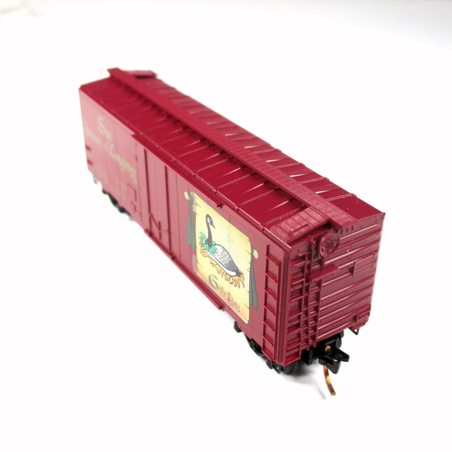 N Scale ***SIX GEESE LAYING*** 12 Days Christmas Box Car --Micro Trains 02100506