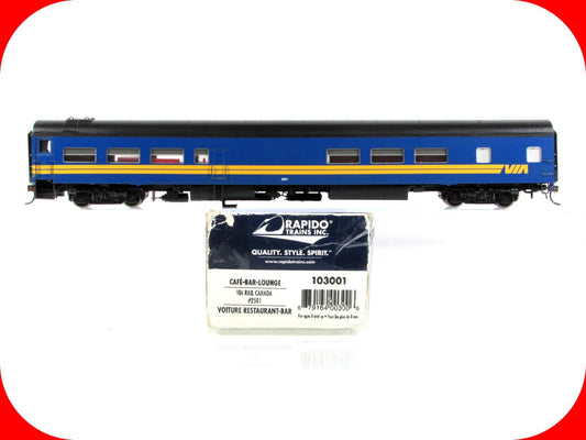 HO Scale ***VIA RAIL CANADA*** Cafe-Bar-Lounge #2501 ---- Rapido 103001, Lighted
