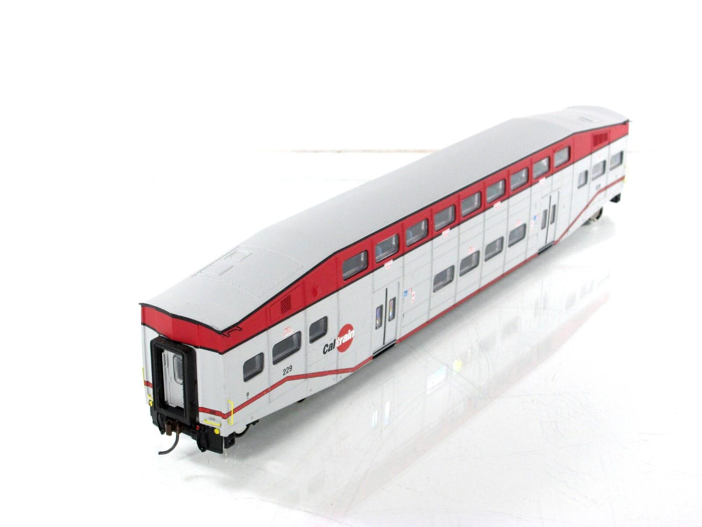 HO Scale ***CALTRAIN*** Bombardier Commuter Coach Car #229 - Athearn 25731 *RARE