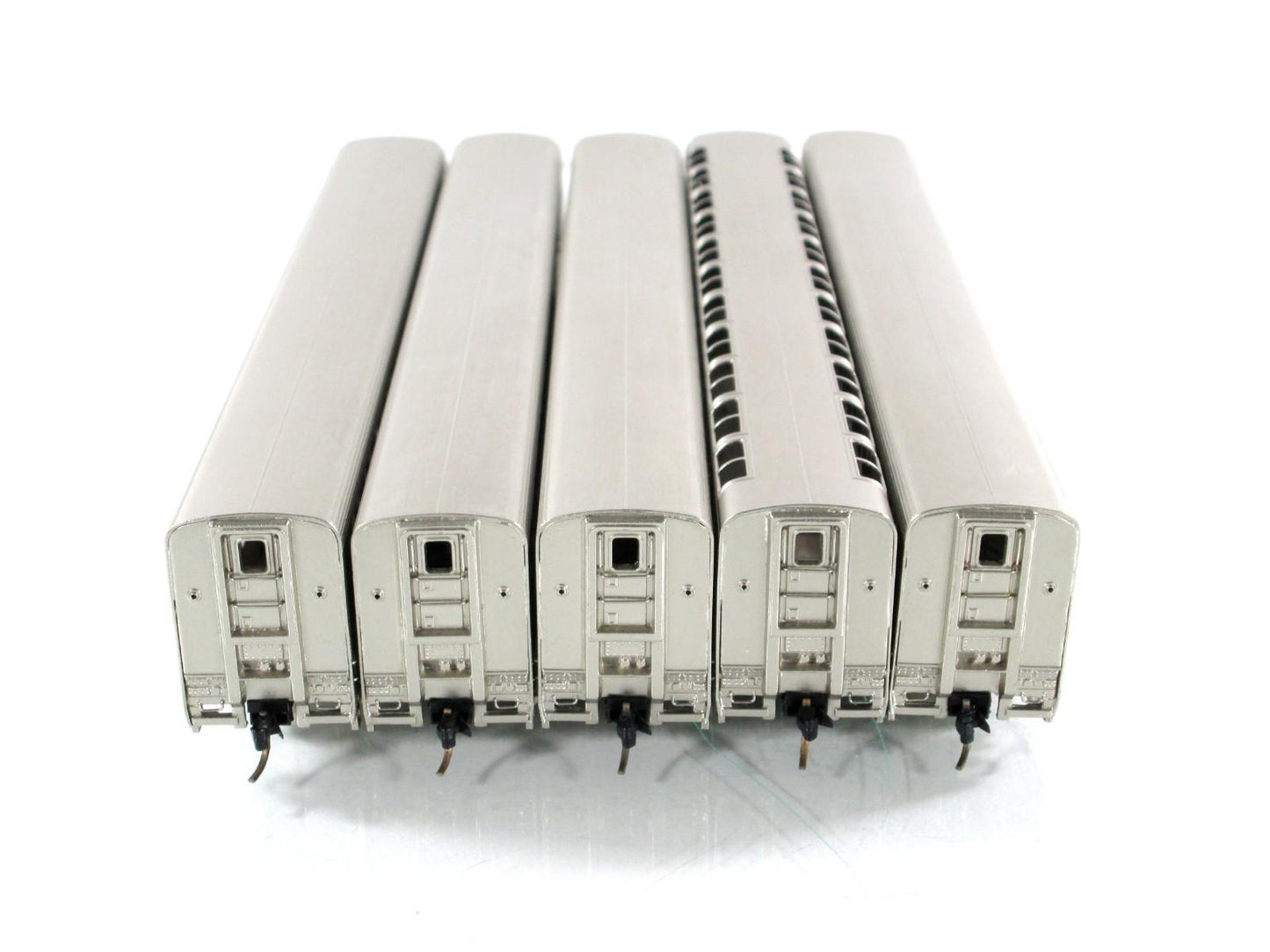 N Scale BRASS ***AMTRAK SUPERLINERS*** Bi-Level Passenger 5-Set - PFM, MTL Cplrs