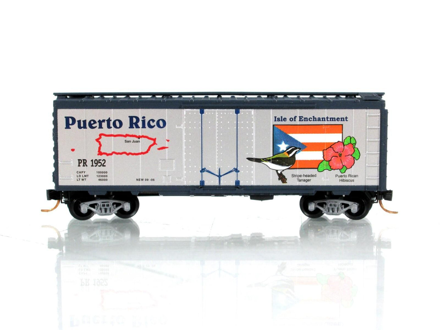 N Scale ***PUERTO RICO*** 40' Box Car, PR 1952 -- Micro Trains Special Run 06-02