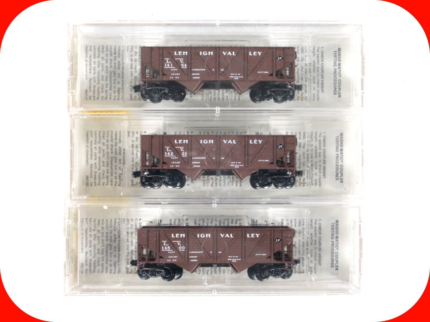 N Scale ***LEHIGH VALLEY*** 33' Twin-Bay Coal Hopper 3-Pack - Micro Trains 57032