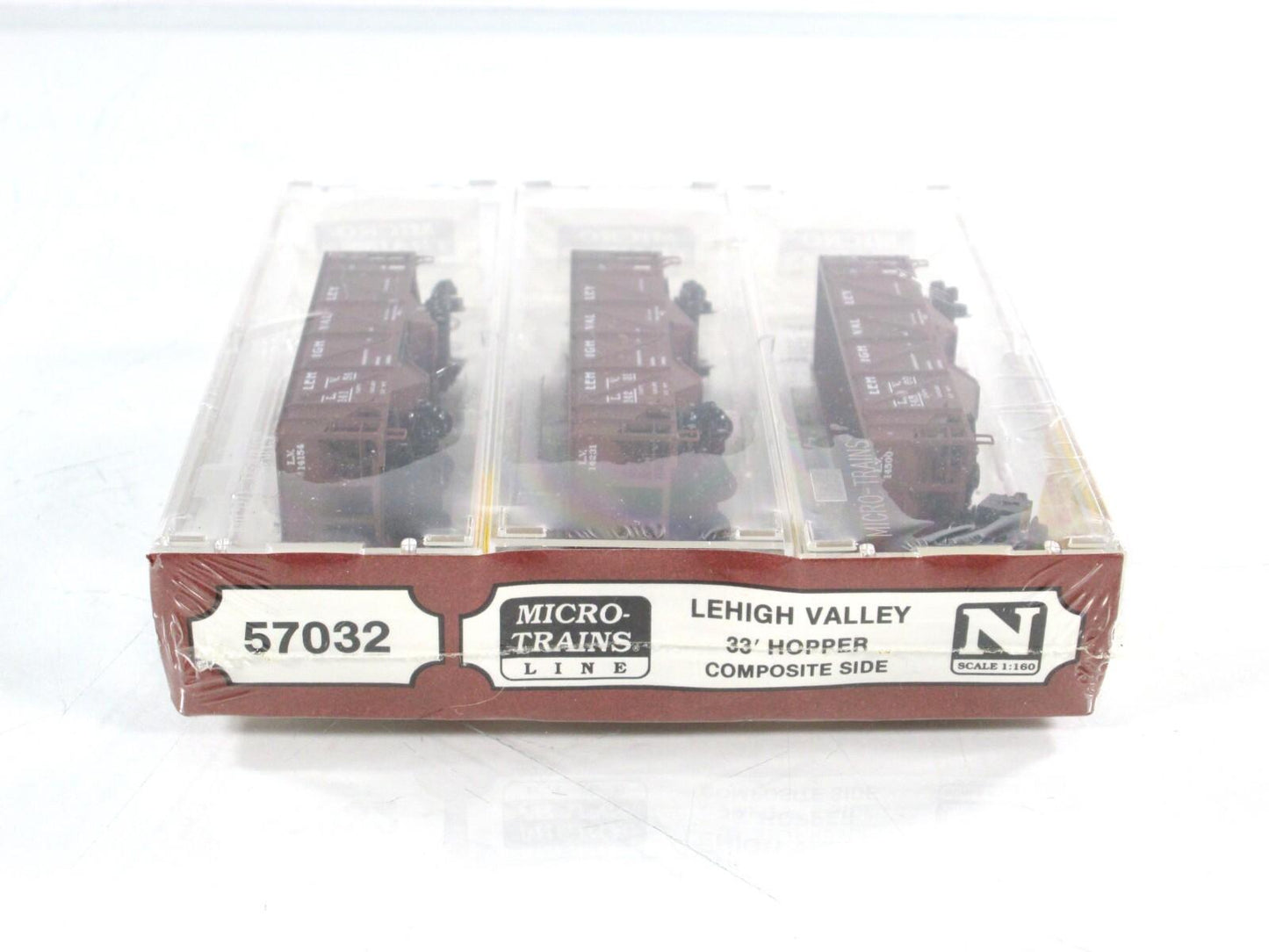 N Scale ***LEHIGH VALLEY*** 33' Twin-Bay Coal Hopper 3-Pack - Micro Trains 57032