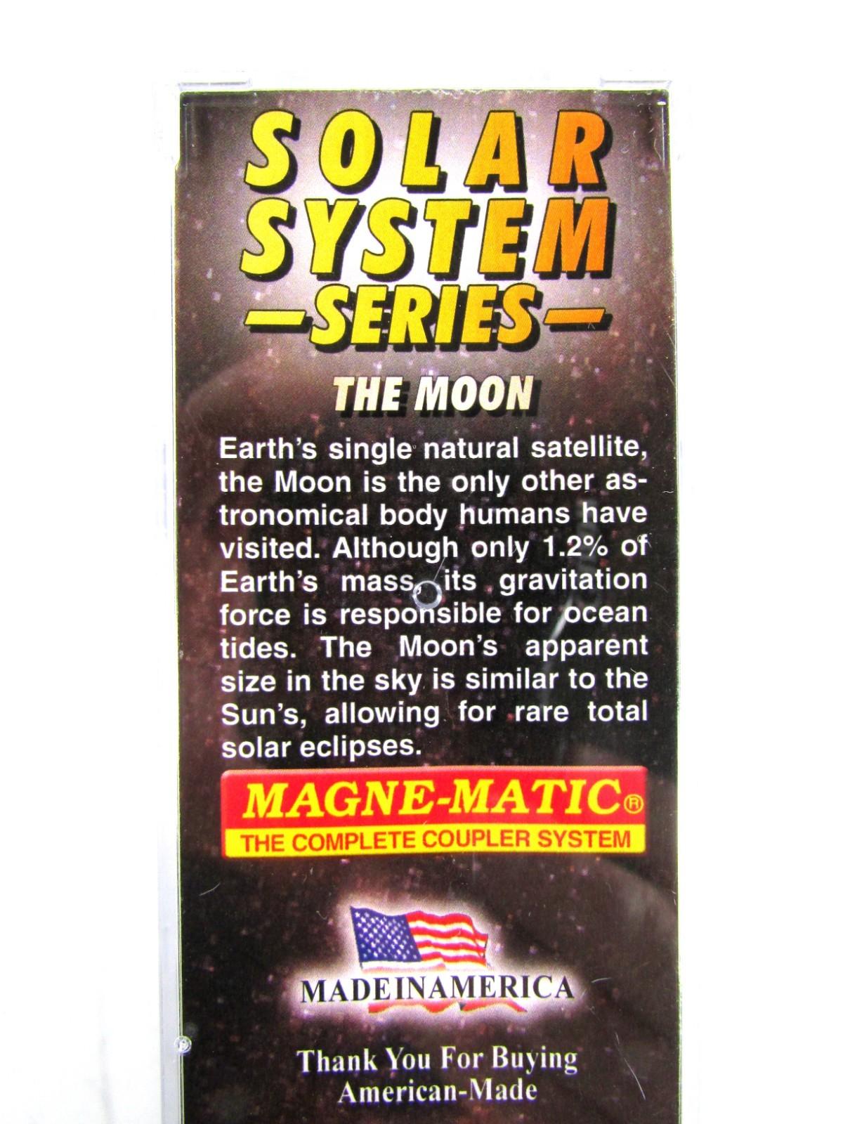 N Scale **The Moon** Solar System Series Box Car - Micro Trains 10200840 LIGHTED