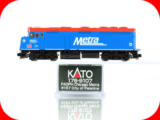 N Scale **CHICAGO METRA** F40PH *City Of Palatine* #157 - Kato 176-9107 *DCC Rdy