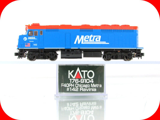 N Scale ***CHICAGO METRA** EMD F40PH **RAVINIA** #142 - Kato 176-9104 *DCC Ready