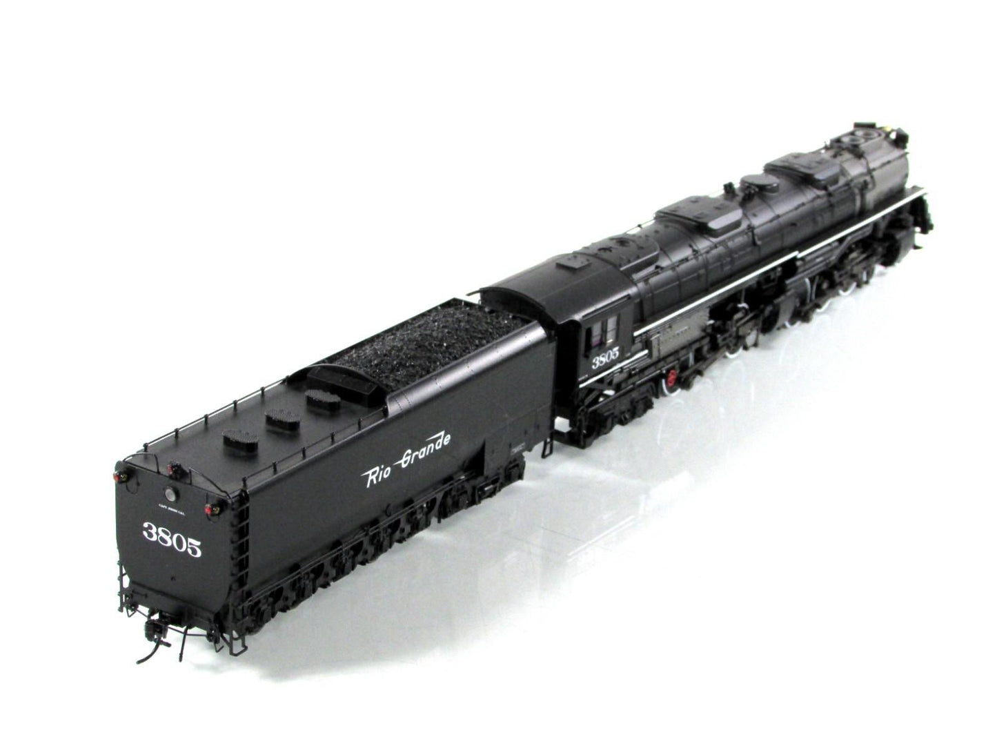 HO Scale **UNION PACIFIC** 4-6-6-4 Challenger #3805 - Broadway 4987 DCC Paragon3
