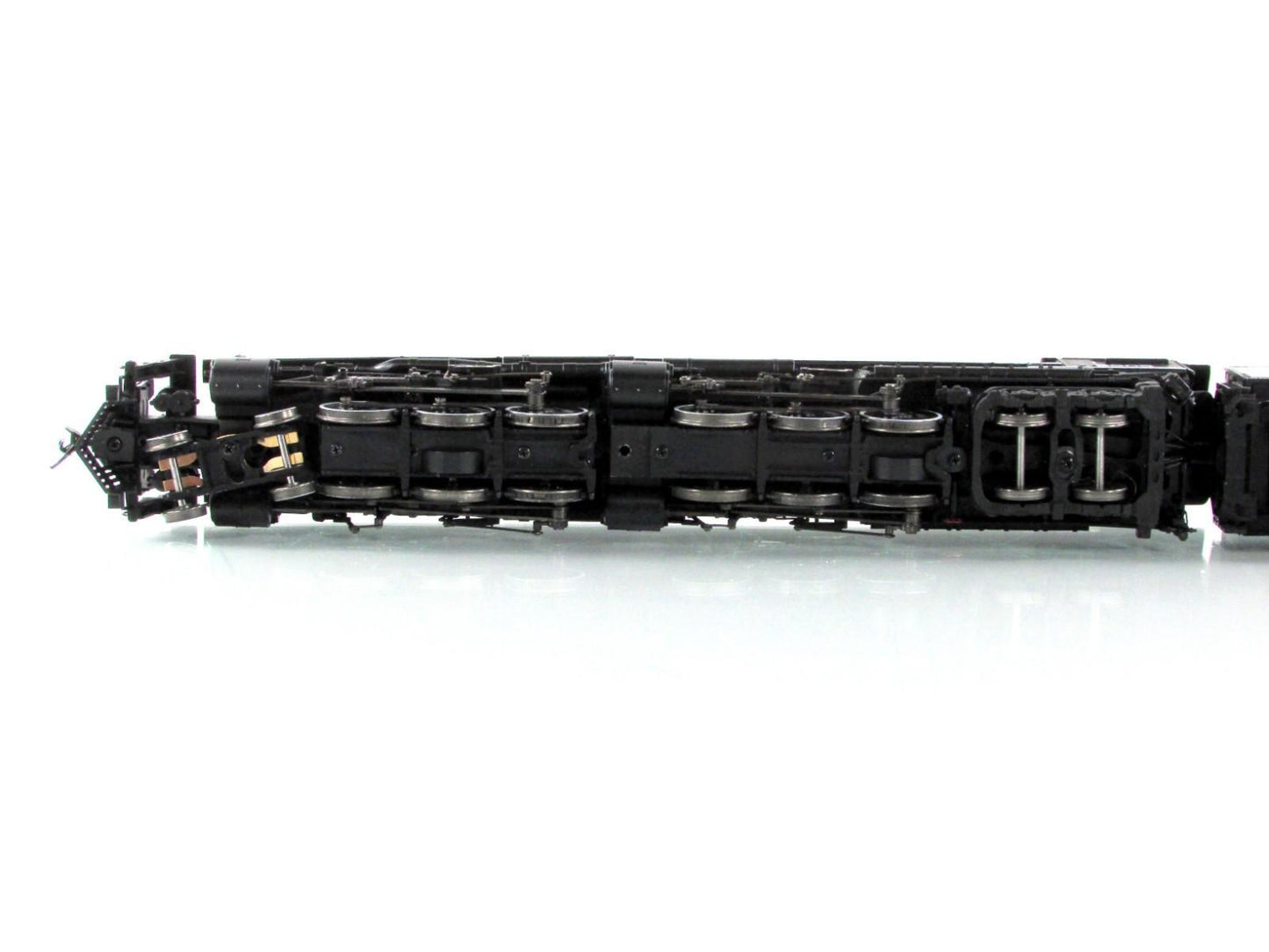 HO Scale **UNION PACIFIC** 4-6-6-4 Challenger #3805 - Broadway 4987 DCC Paragon3