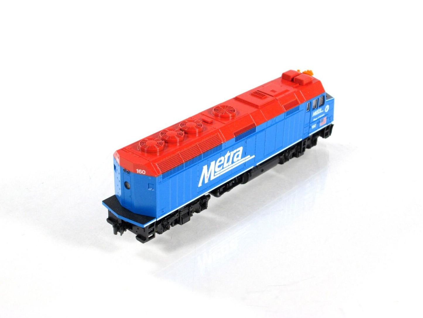 N Scale ***CHICAGO METRA** EMD F40PH Locomotive #160 - Kato 176-9102 **DCC Ready