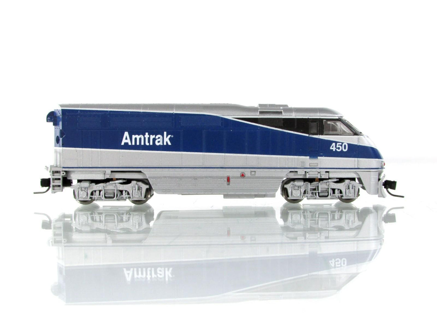 N Scale ***AMTRAK WEST*** Bombardier F59PHI Locomotive #450 - Athearn #2, w/ DCC