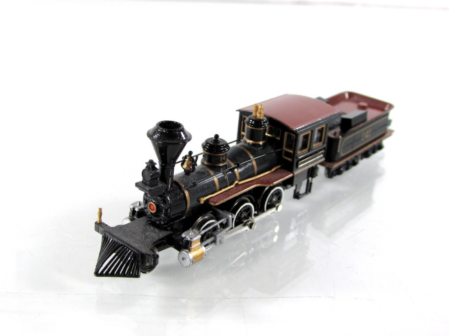 N Scale **New York, Lake Erie & Western** 2-6-0 Mogul Steamer #141 - Atlas 41601