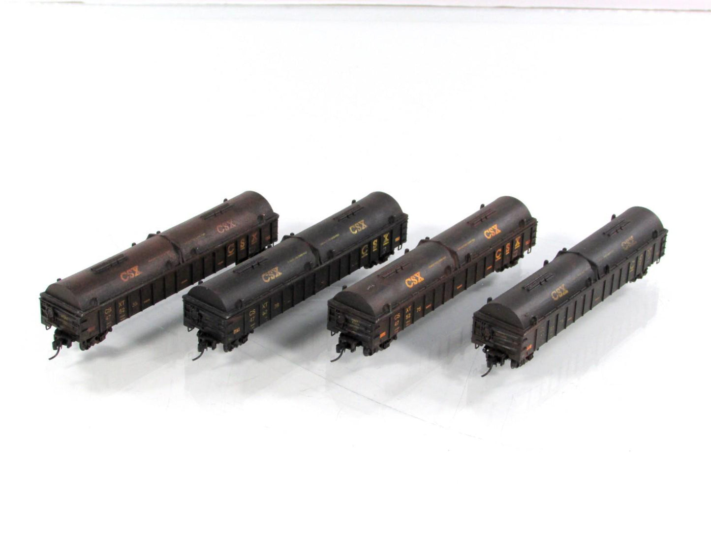 N Scale ***CSX*** Weathered Coil Steel Gondola 4-Pack ---- Micro Trains 99300173